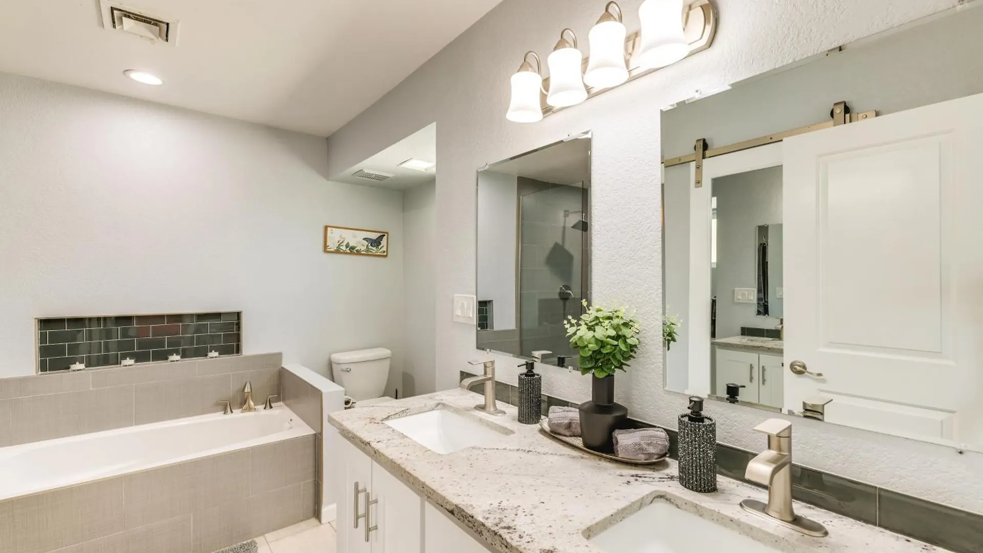 Phoenix Home With Private Pool, Fire Pit And Swing Set